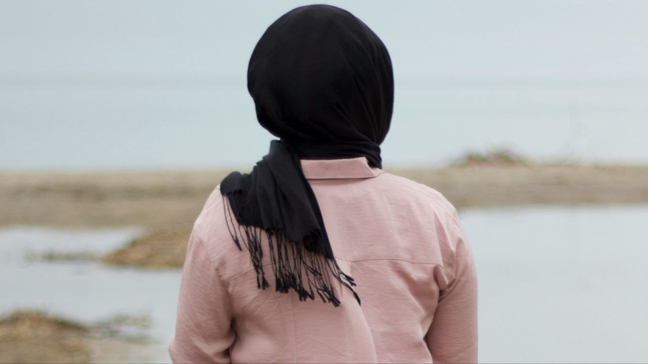 العلاقات المحرمة