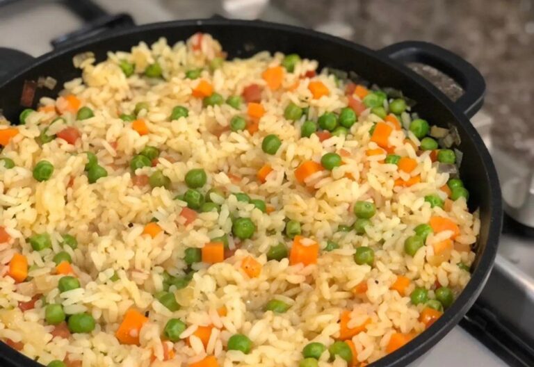 أرز بالبازلاء والجزر