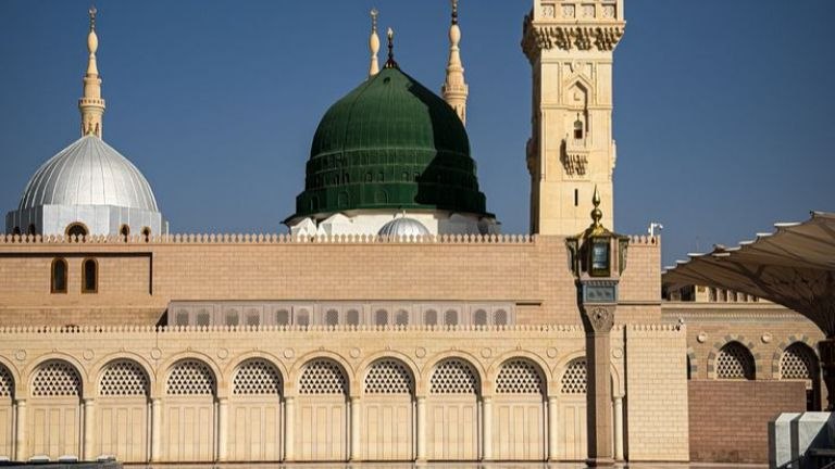 تعظيم وإجلال النبي ﷺ عند أبي أيوب الأنصاري رضي الله عنه