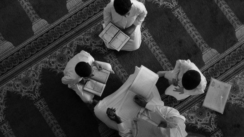 كيف نرسخ حب الرسول صلى الله عليه وسلم في نفوس أطفالنا؟