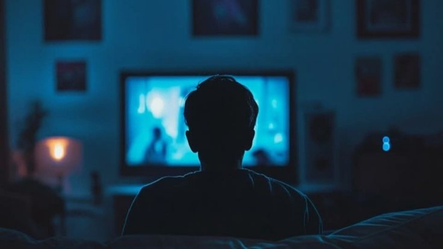 خلف الأبواب المغلقة