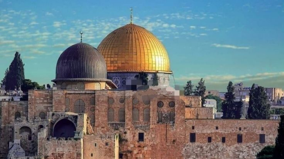 «البقرة الحمراء وأسطورة الهيكل المزعوم»