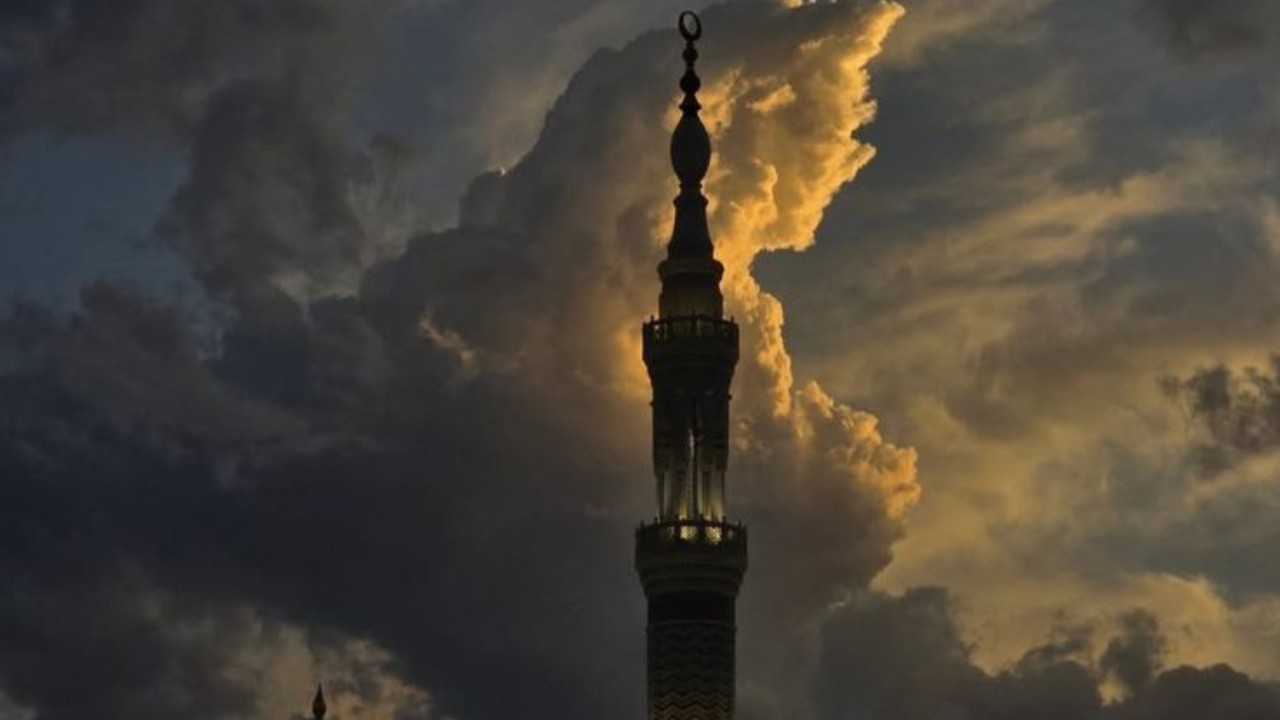 الاستهزاء بالدين
